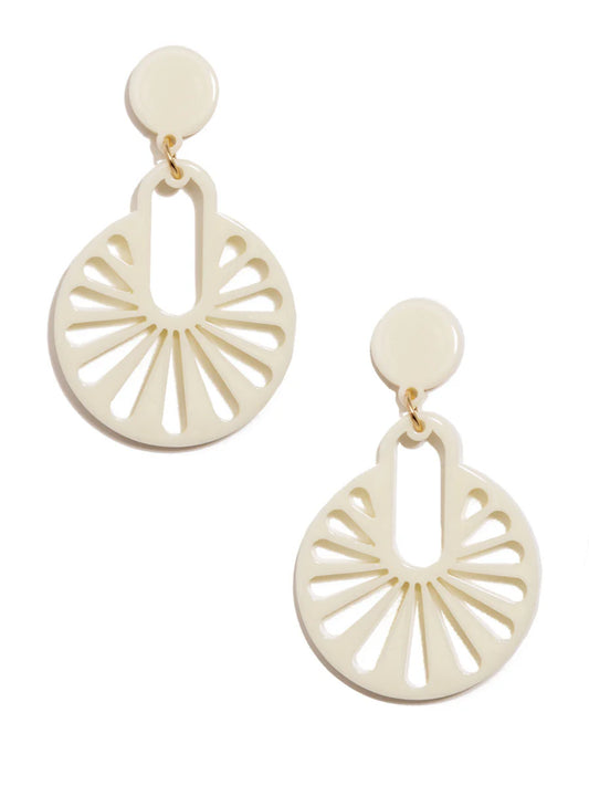 Fannie カットアウトドロップピアス