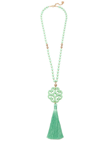 Jade ペンダントタッセルネックレス